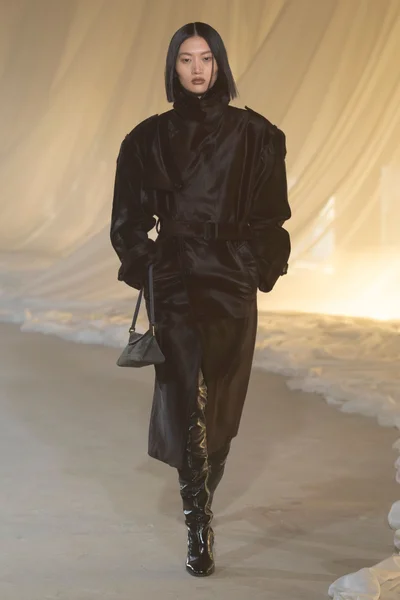 Look 5